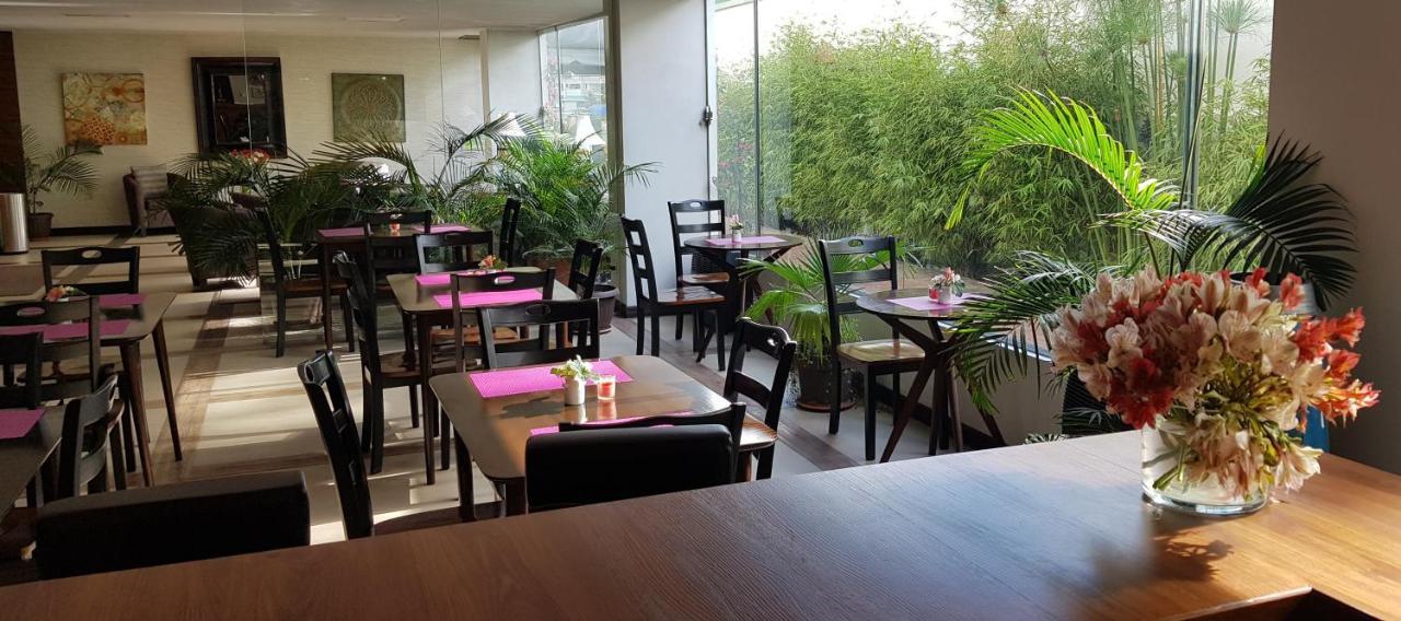 Midtown La Paz Hotel Bagian luar foto