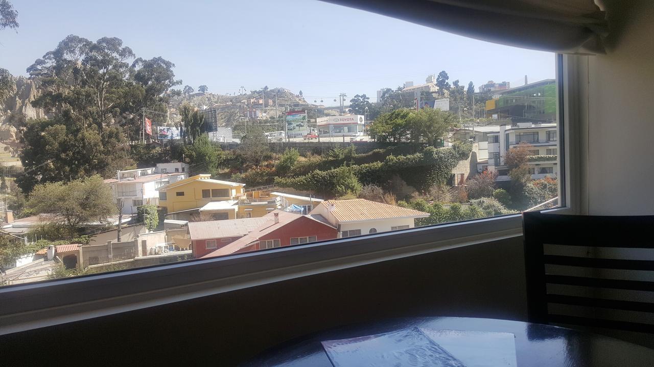 Midtown La Paz Hotel Bagian luar foto